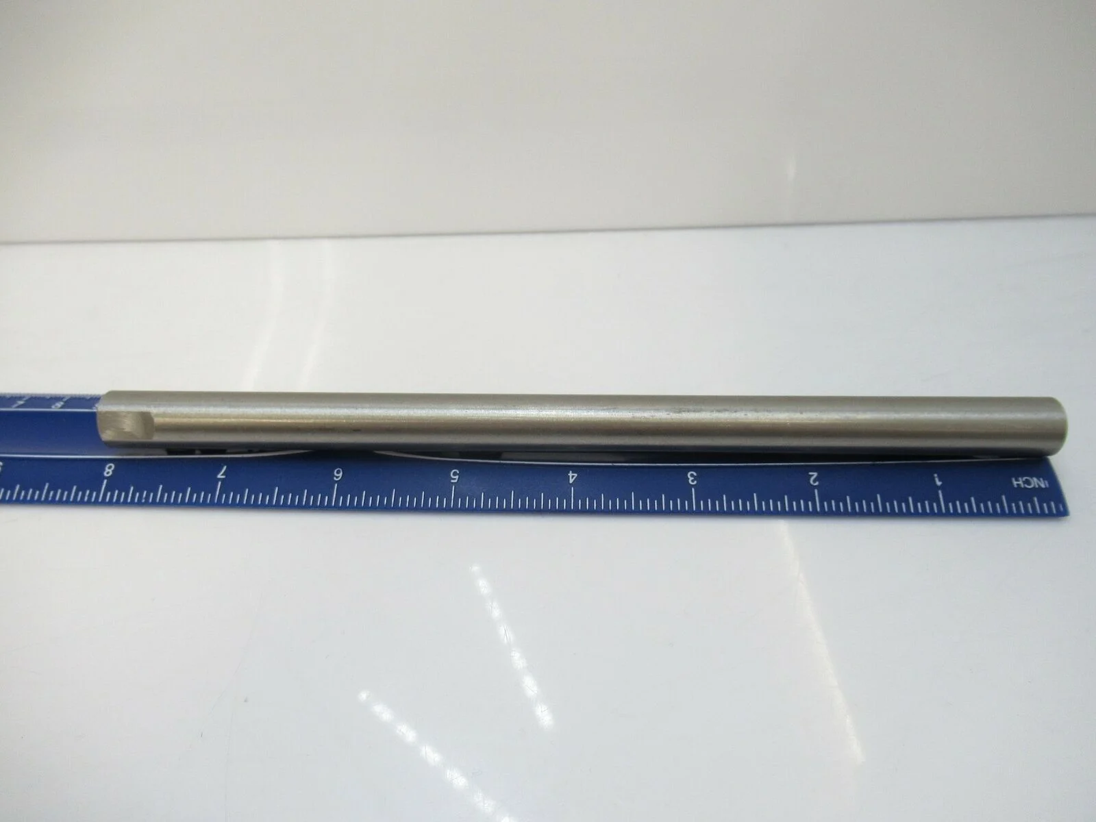 212-8-516 Tapped End Stainless Steel Rods 212 Series